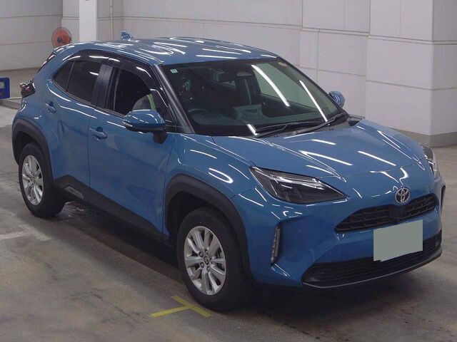Japan Auction Vehicles 8 2024 Toyota Yaris Cross G 4WD auction photo
