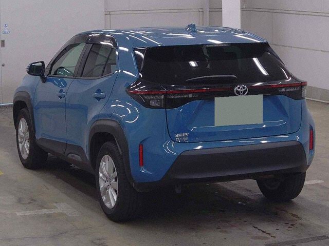 2024 Toyota Yaris Cross G 4WD auction photo 2