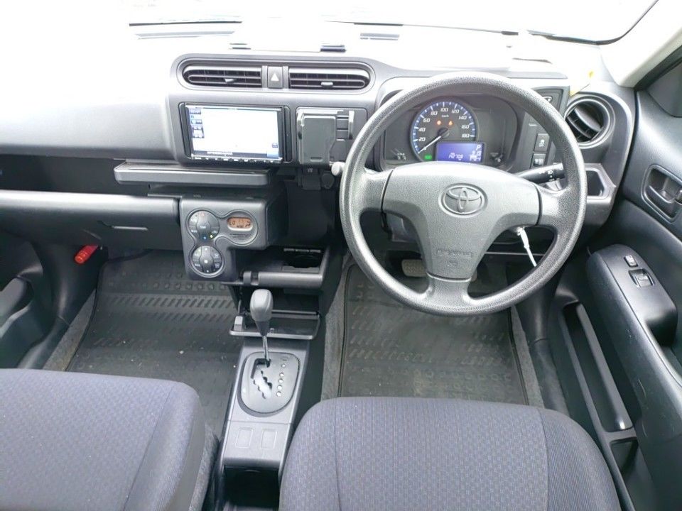 2019 Toyota Succeed auction photo 3