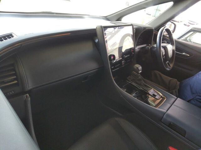 2024 Toyota Alphard Z auction photo 3