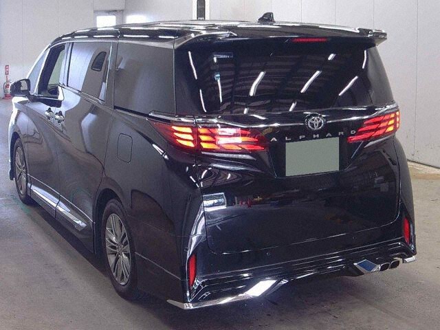 2024 Toyota Alphard Z auction photo 2