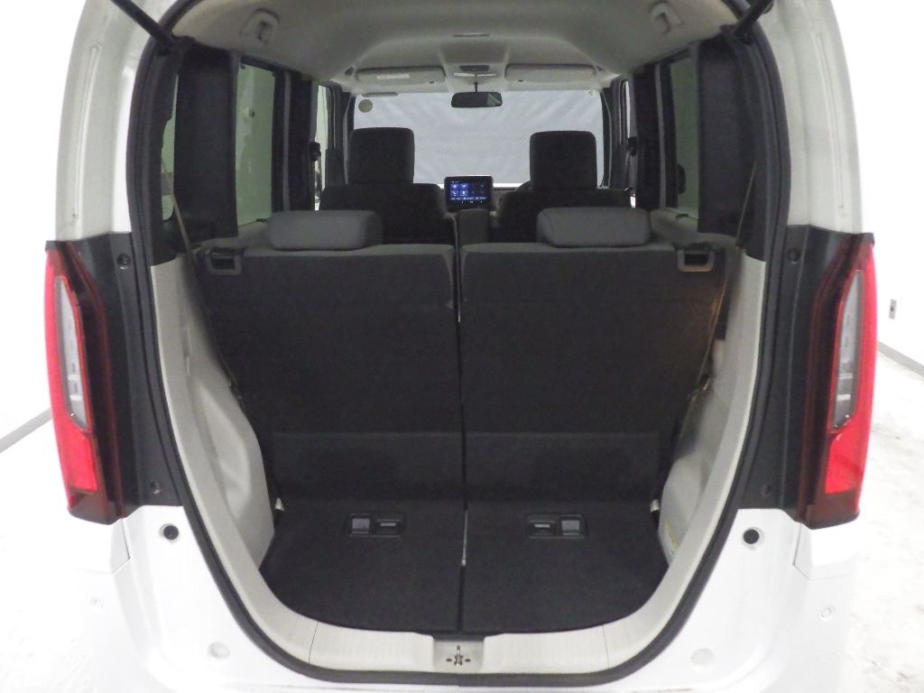 2024 Honda N-BOX auction photo 8