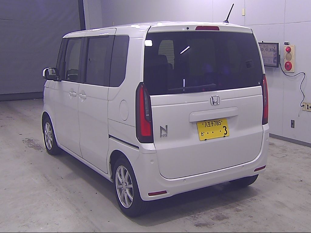 2024 Honda N-BOX auction photo 5