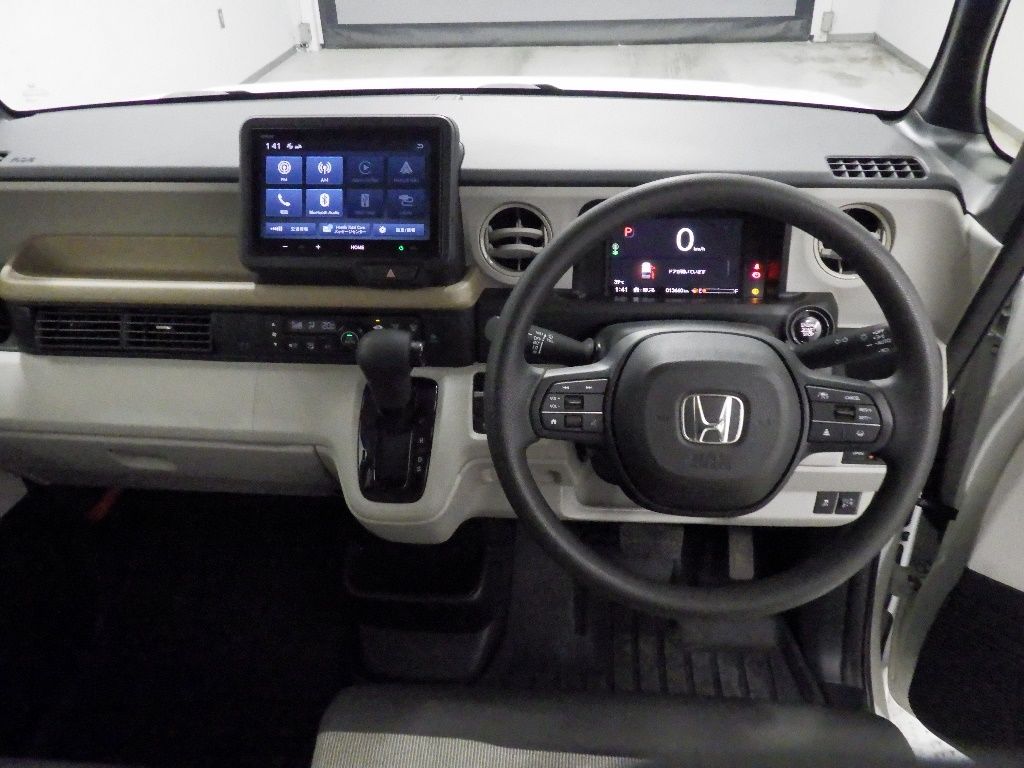 2024 Honda N-BOX auction photo 3
