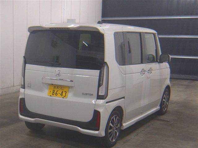 2026 Honda N-BOX Custom Base auction photo 5