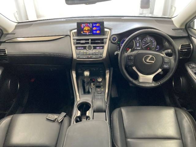 2015 Lexus NX NX300h Iパッケージ auction photo 2