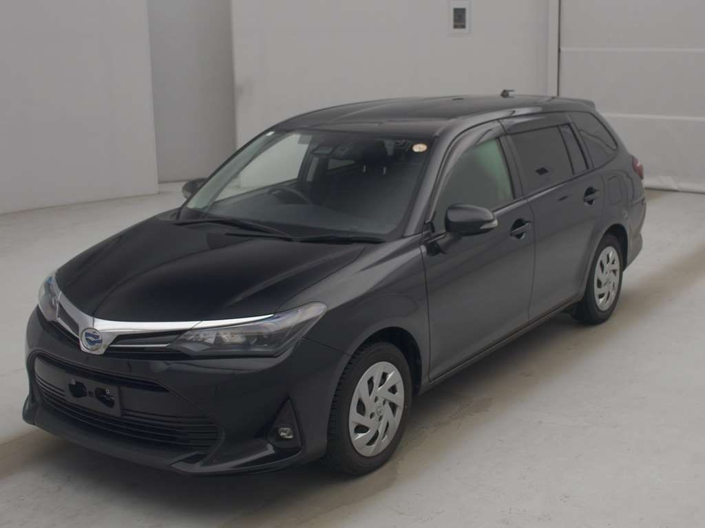 Japan Auction Vehicles 4 2023 Toyota Corolla Fielder ハイブリッド EX auction photo