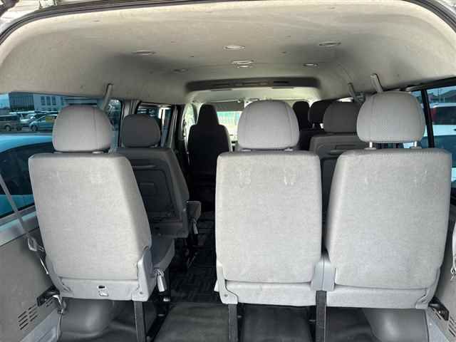 2006 Toyota Hiace DX auction photo 9