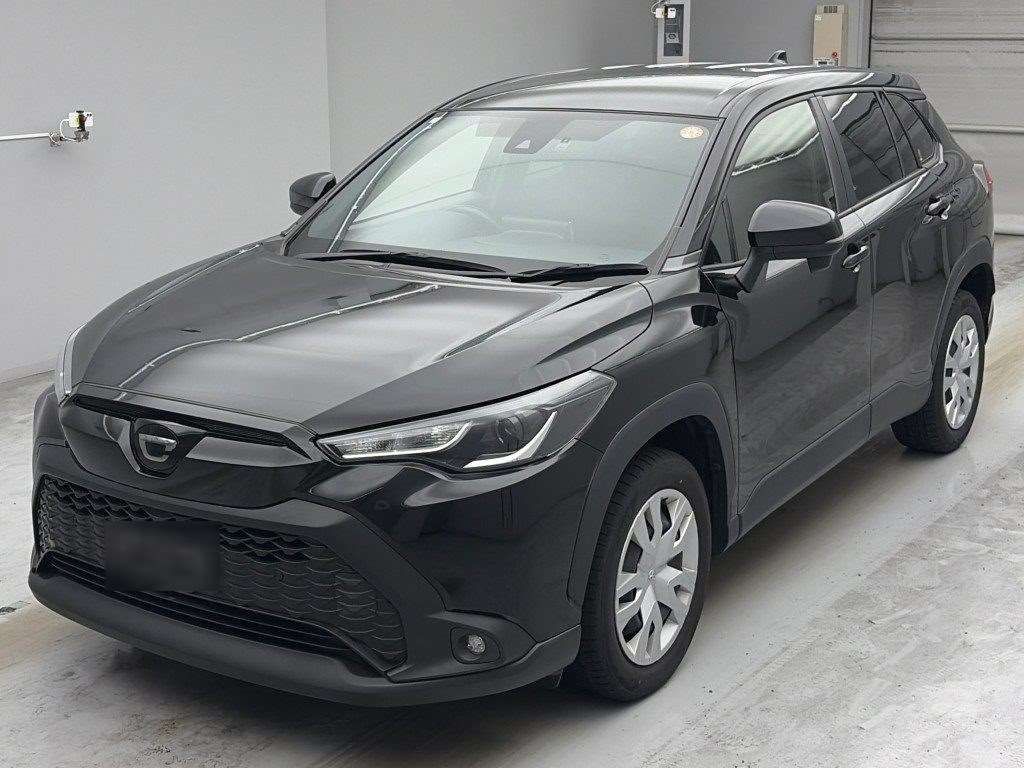 2023 Toyota Corolla Cross G Japan auction vehicle