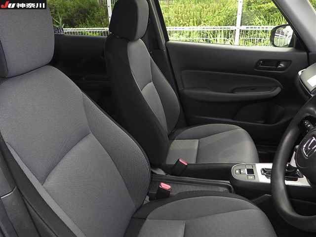 2024 Honda Fit ベーシック auction photo 8