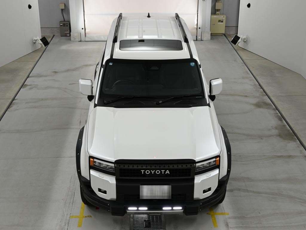 2025 Toyota Land Cruiser 250 VX 4WD auction photo 7