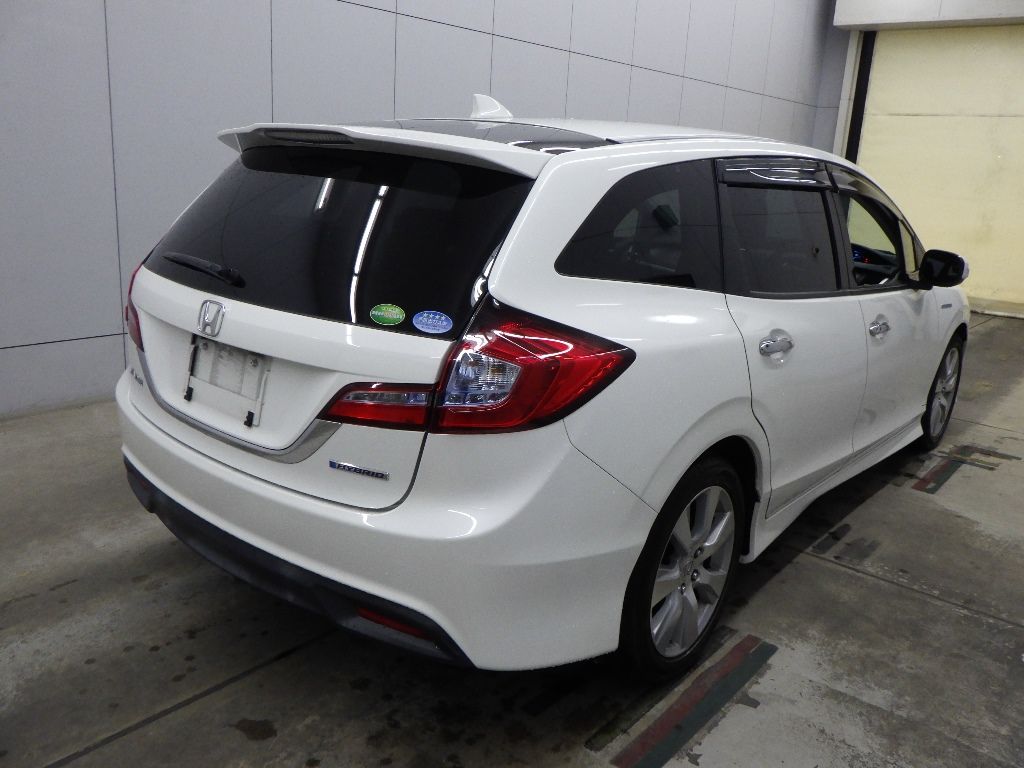 2017 Honda ジェイド ハイブリッドX auction photo 2