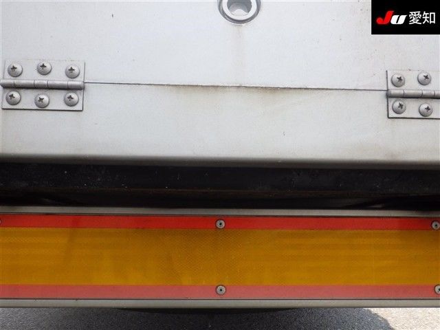 2009 Isuzu Aluminum wing 13.4t auction photo 9
