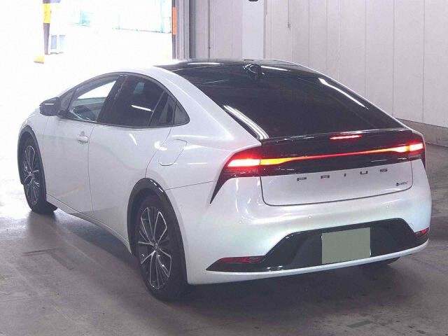 2025 Toyota Prius Z auction photo 2