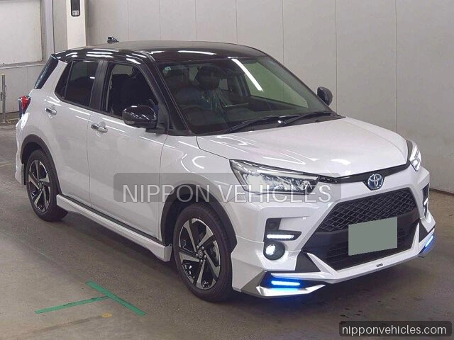 2026 Toyota Raize HV ZパノラミックP Japan auction vehicle