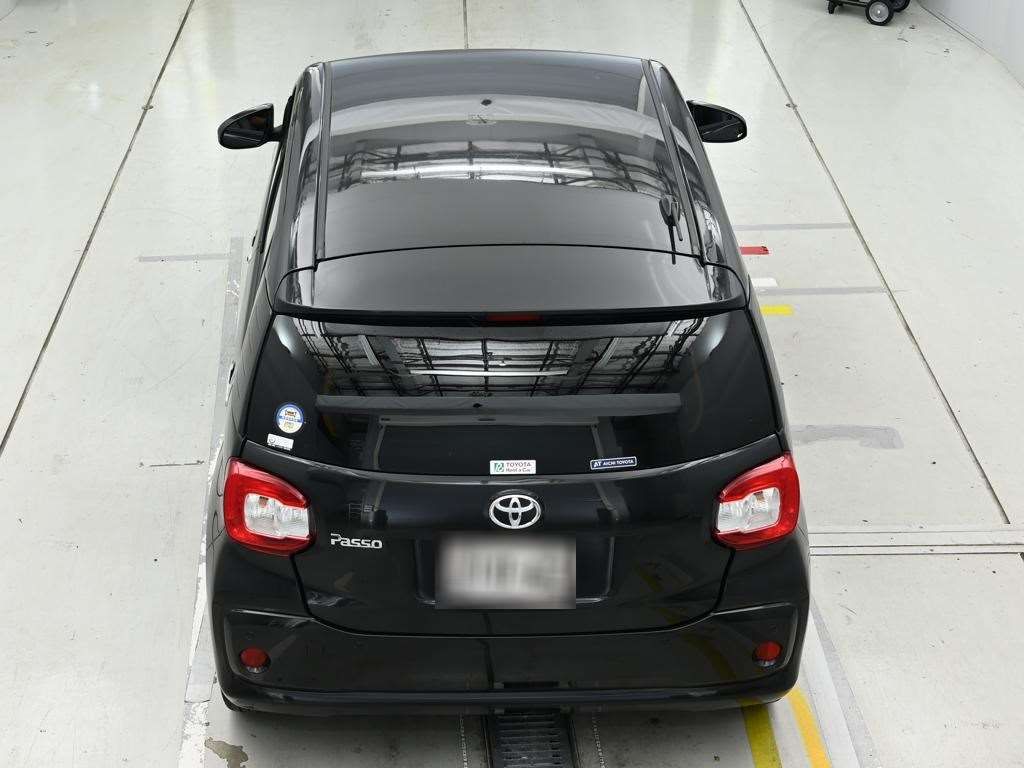 2023 Toyota Passo X auction photo 8
