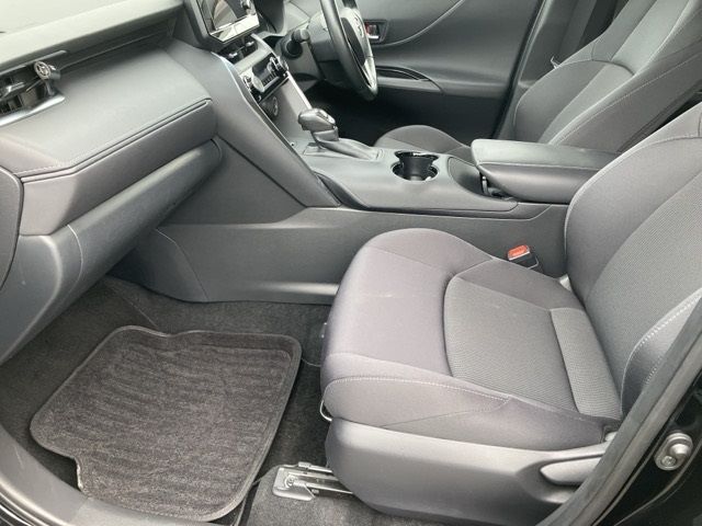 2023 Toyota Harrier S auction photo 9