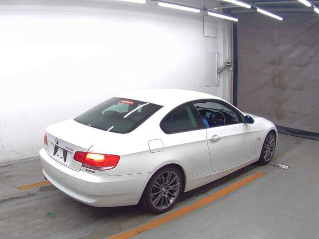 2009 BMW 3 Series 320Iハイラインパッケ auction photo 5