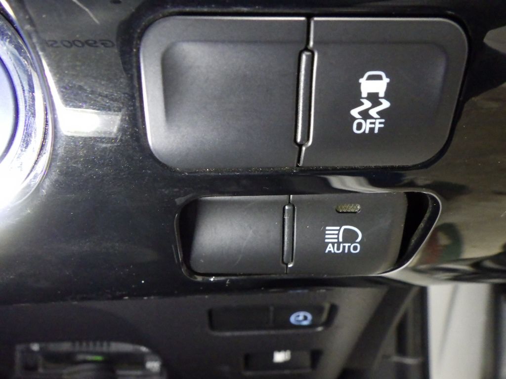 2017 Toyota Prius PHV Sナビパッケージ auction photo 11