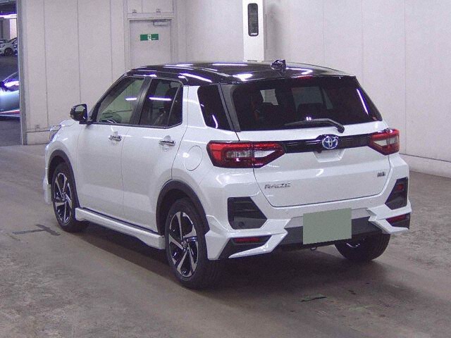 2026 Toyota Raize Hybrid Z auction photo 2