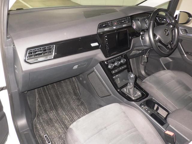 2018 Volkswagen VW ゴルフ トゥーランTSI ハイライン auction photo 2