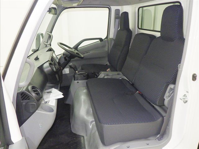 2021 Toyota Dyna Flatbed auction photo 8