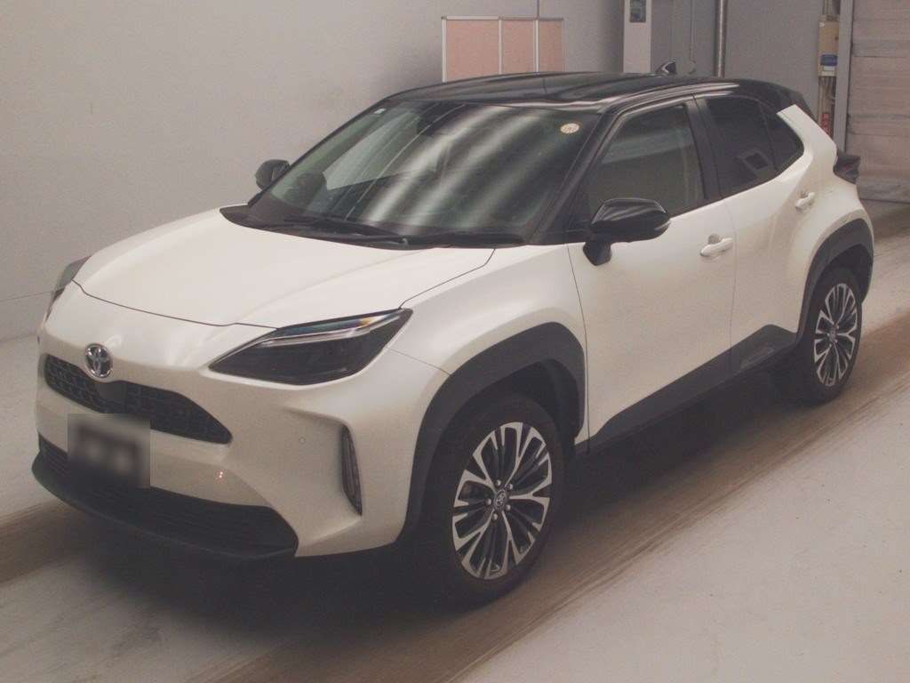 Japan Auction Vehicles 4 2021 Toyota Yaris Cross Z auction photo