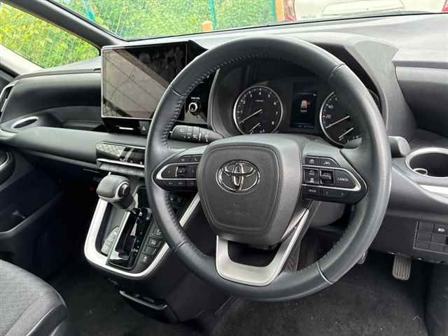 2024 Toyota Noah G auction photo 3