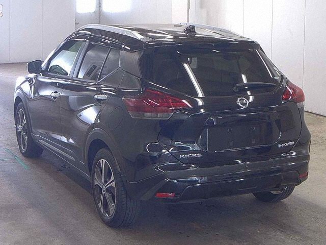 2021 Nissan Kicks X auction photo 2