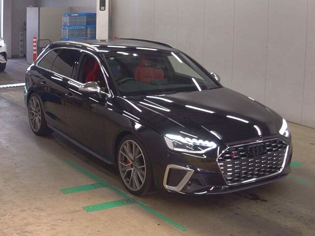 2021 Audi S4アバント ベースグレード 4WD Japan auction vehicle