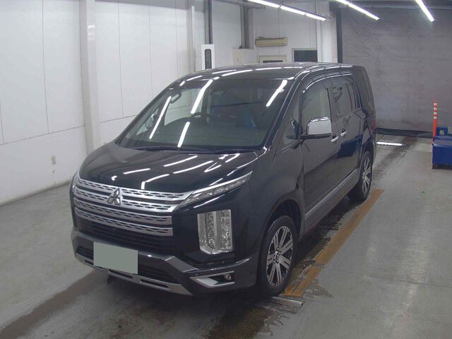 2020 Mitsubishi Delica D:5 P 4WD auction photo 4
