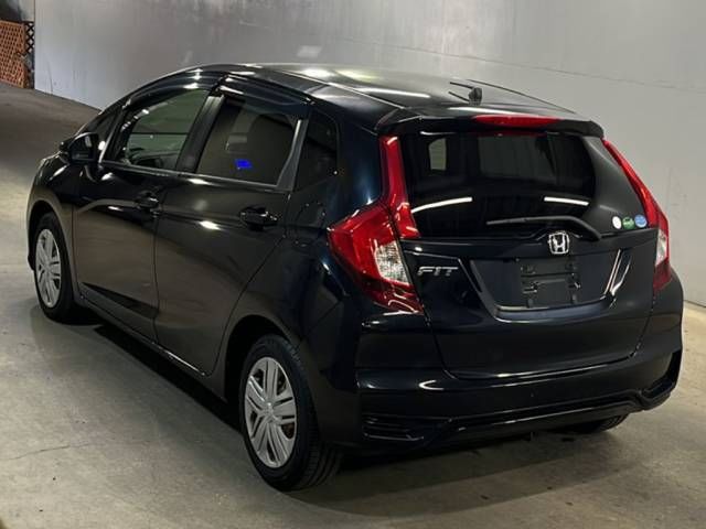 2018 Honda Fit 13G・F auction photo 3