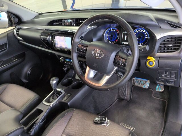 2018 Toyota Hilux Z 4WD auction photo 6