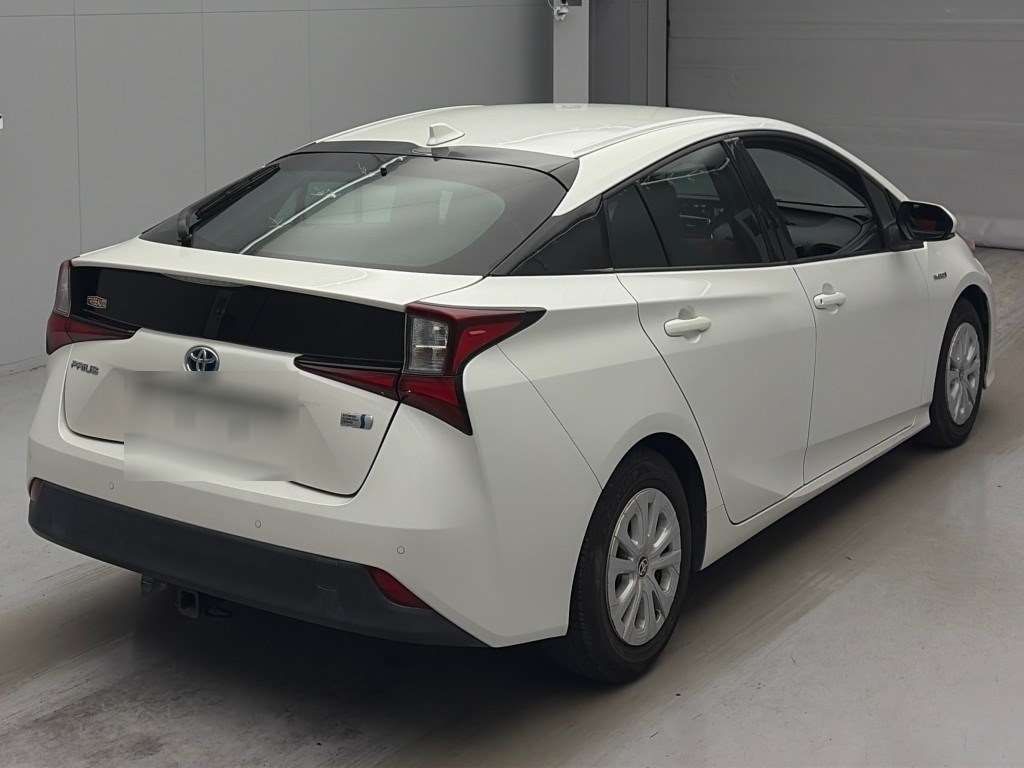 2020 Toyota Prius S auction photo 2