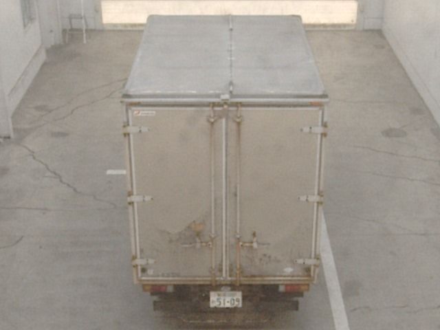 2006 Mitsubishi Fuso Canter バン auction photo 3