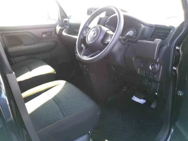 2024 Toyota Roomy X auction photo 3
