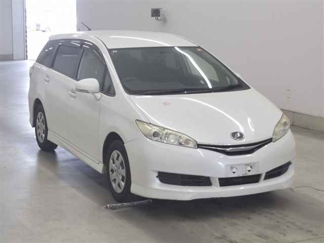 2017 Toyota Wish 1.8X Japan auction vehicle
