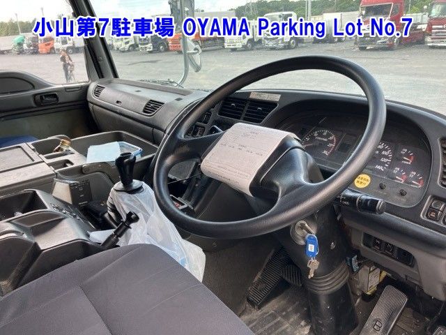 2008 Isuzu Giga アルミウイング auction photo 4