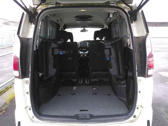 2017 Nissan Serena ハイウェイスターVセレクションI auction photo 8