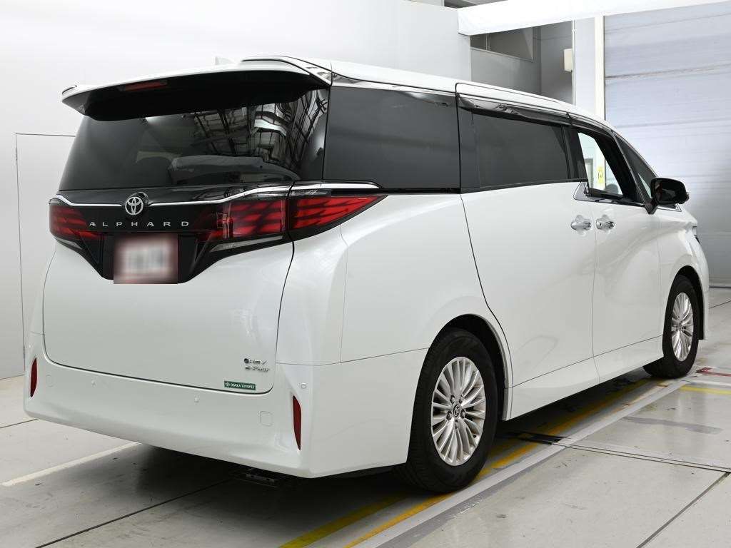 2025 Toyota Alphard X 4WD auction photo 2