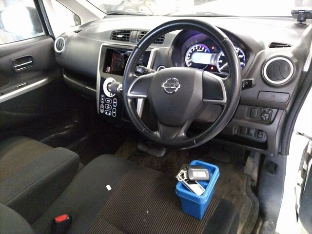 2013 Nissan Dayz Highway Star X 4WD auction photo 3
