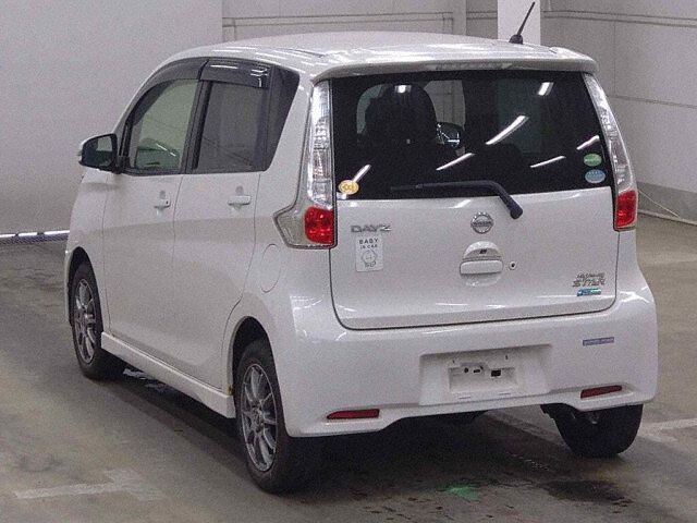 2013 Nissan Dayz Highway Star X 4WD auction photo 2