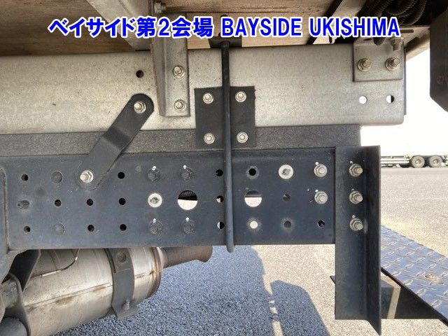 2016 Mitsubishi Fuso Canter Panel van auction photo 10