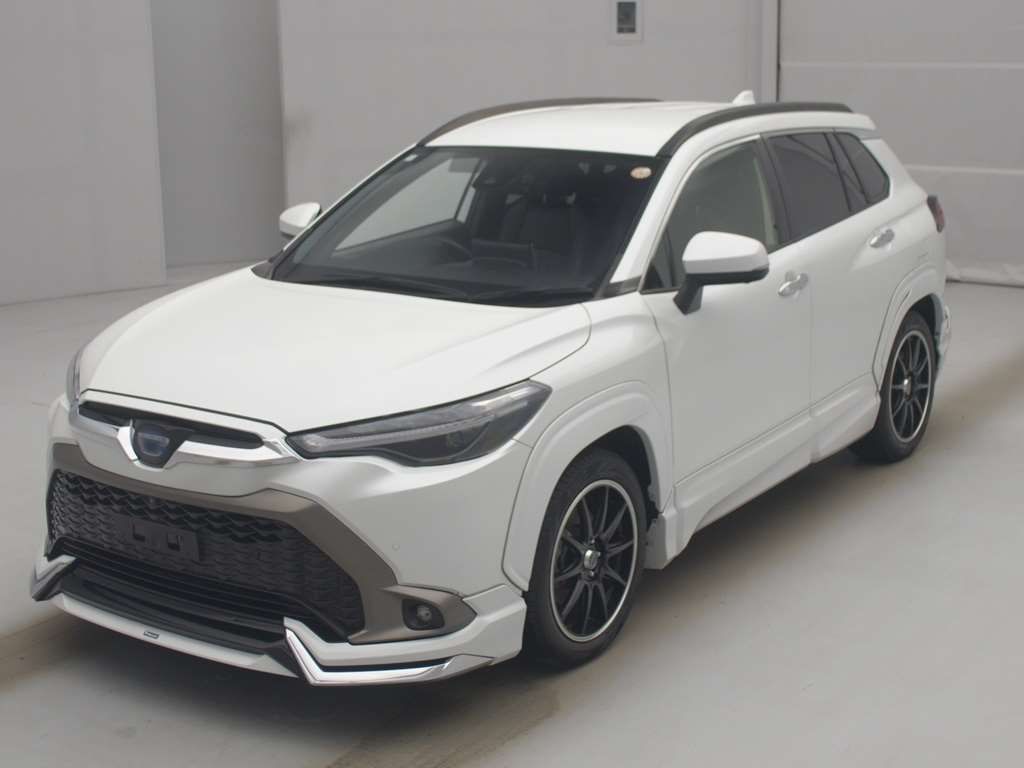 2022 Toyota Corolla Cross ハイブリッド Z 4WD Japan auction vehicle