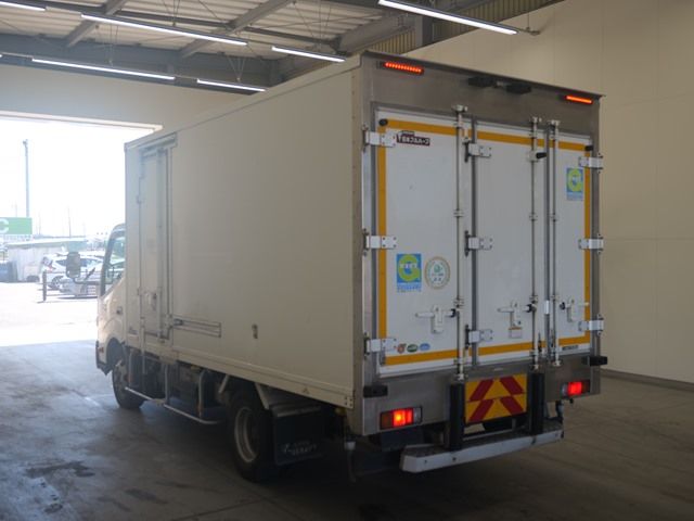 2016 Hino Dutro Reizo Reito auction photo 2