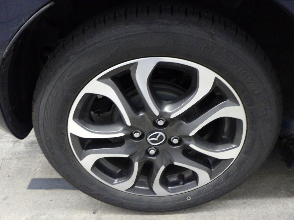 2016 Mazda Demio XDツーリング auction photo 11