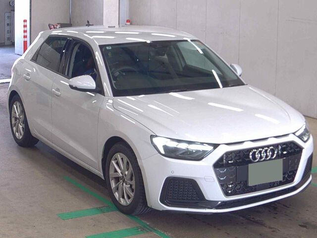 2025 Audi A1 Sportback 25TFSI Adnavi Japan auction vehicle
