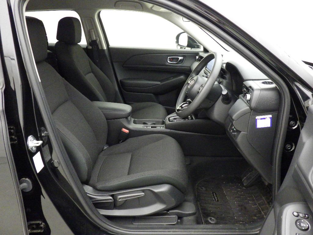 2023 Honda Vezel 4WD G auction photo 6