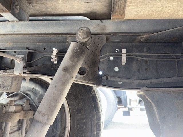2009 Isuzu Elf ヒラ auction photo 13