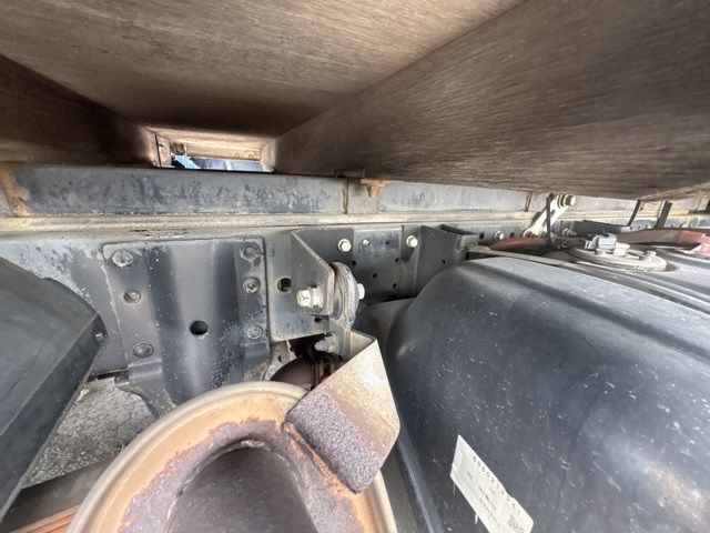 2009 Isuzu Elf ヒラ auction photo 17